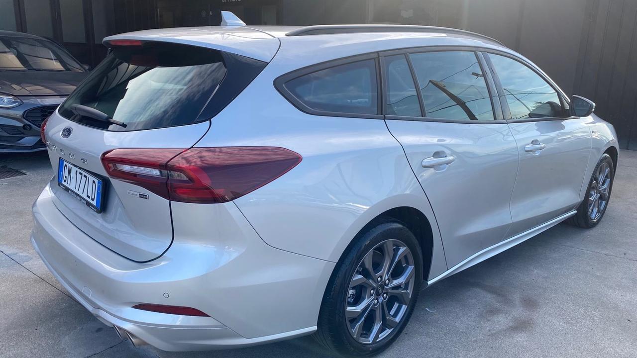 Ford Focus 1.0 EcoBoost Hybrid 125CV Powershift SW ST-Line Design