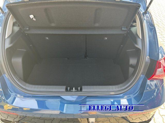 HYUNDAI i20 1.2 100 CV Connectline KM 0
