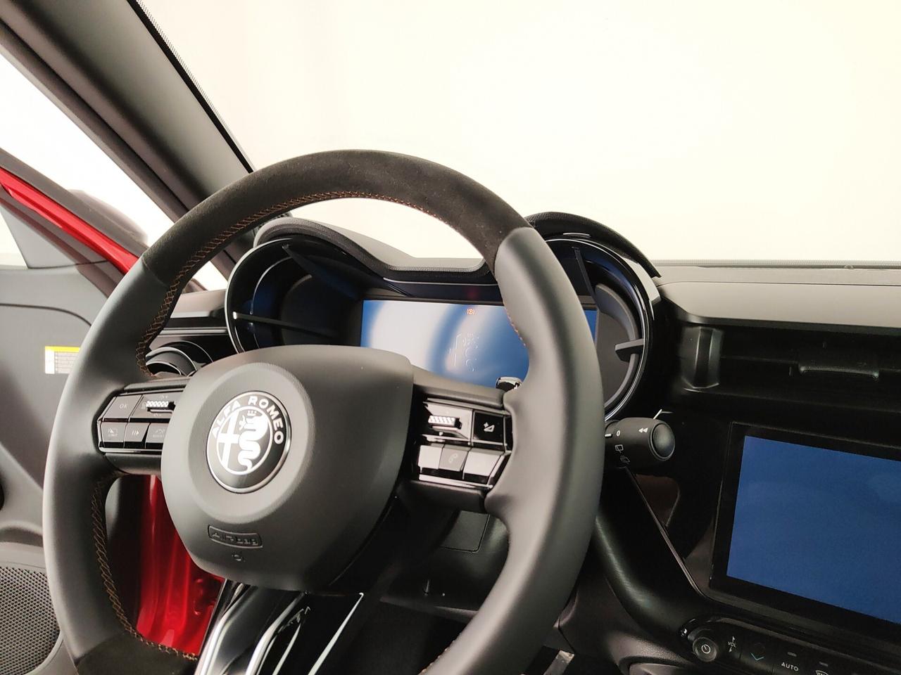 Alfa Romeo Junior 1.2 145 CV Hybrid eDCT6 Q4 Intensa