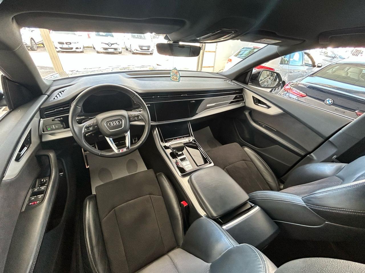 Audi Q8 50 TDI 286 CV quattro S LINE 2019