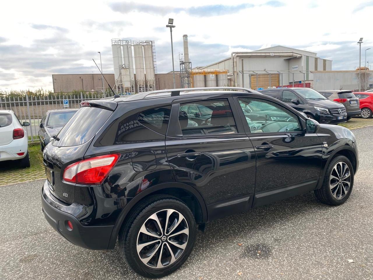 Nissan Qashqai 2.0 dCi DPF Tekna