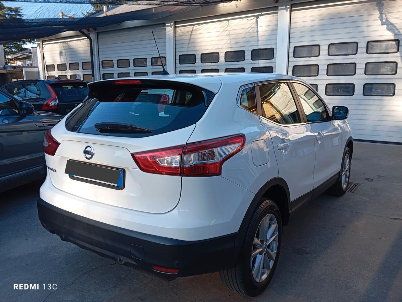 Nissan Qashqai 1.2 DIG-T Visia Permute
