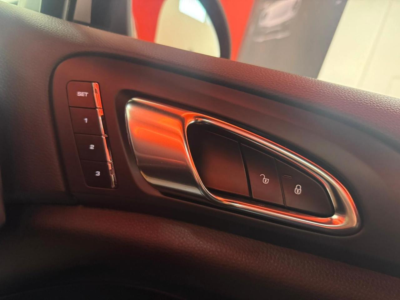 Porsche Cayenne 4.8 GTS