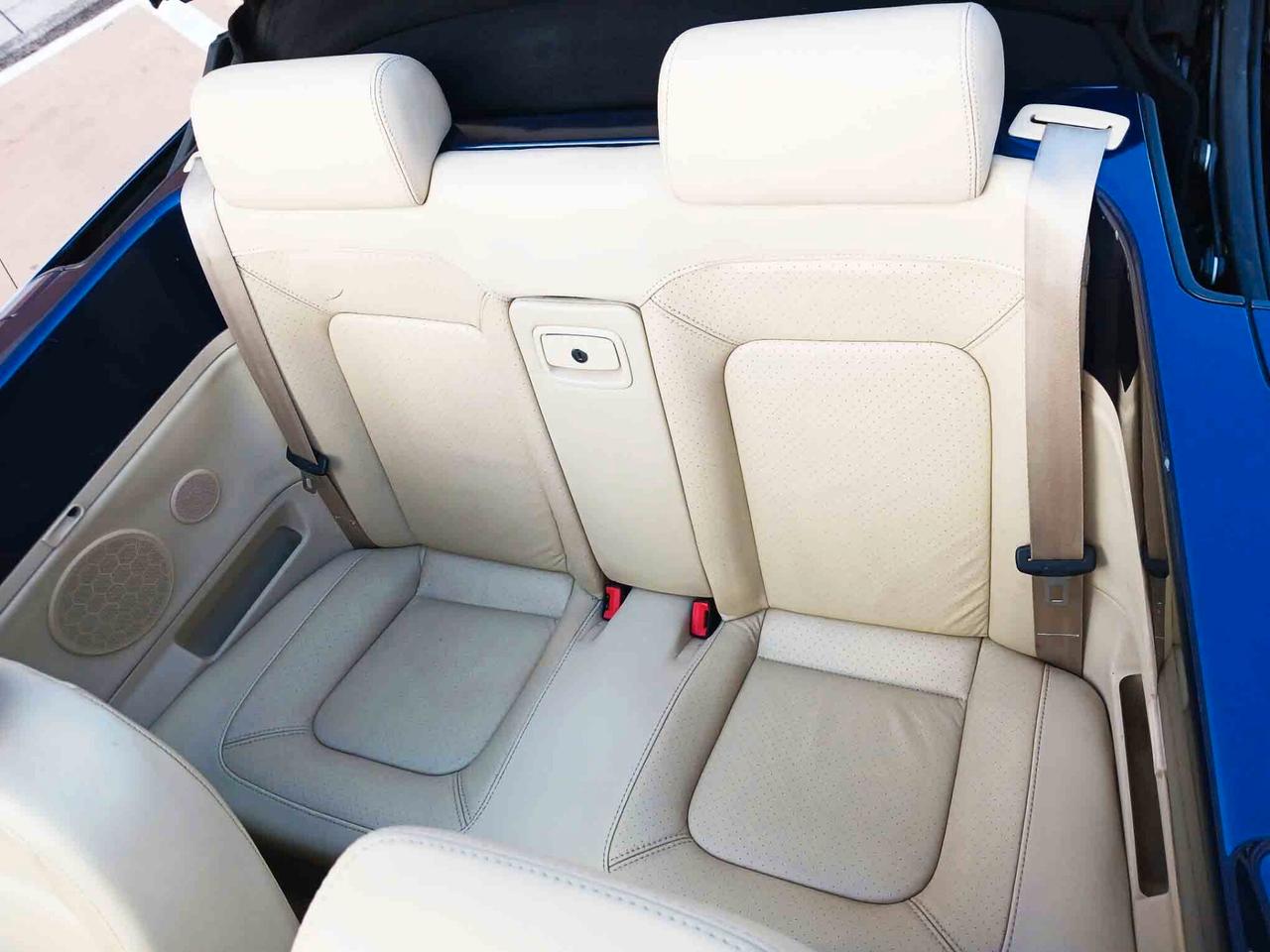 Volkswagen New Beetle CABRIOLET