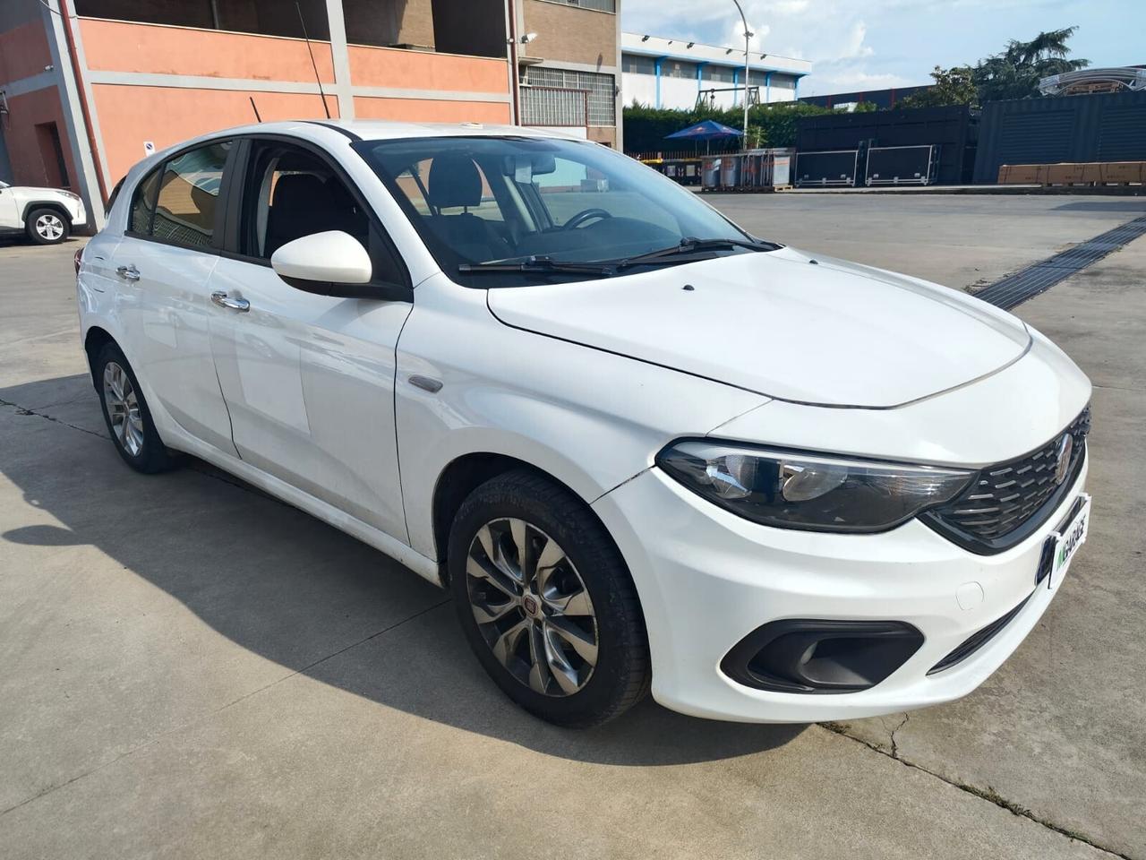Fiat Tipo 1.4 5 porte Lounge GPL