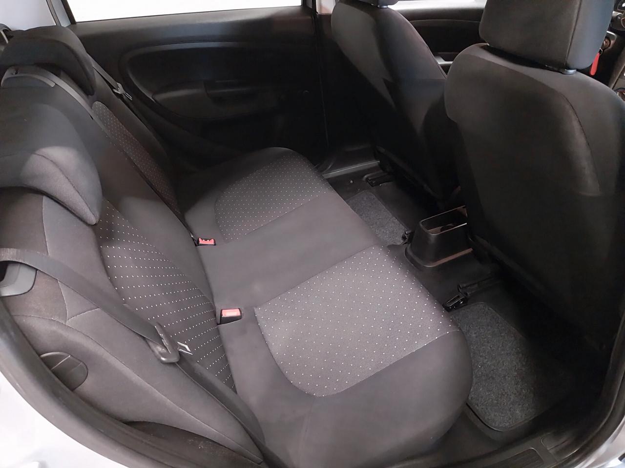 Fiat Grande Punto 1.3 MJT 75 CV 5 porte - ok neopatentati