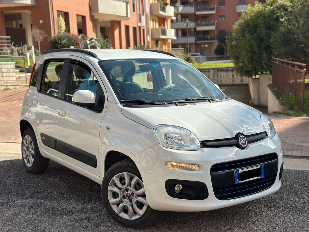 Fiat Panda 0.9 TwinAir Turbo Natural Power Lounge