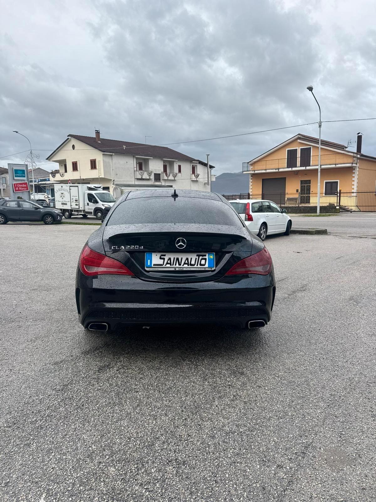 Mercedes-benz CLA 220 berlina d Automatic Premium amg Garanzia