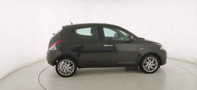 LANCIA Ypsilon 1.2 69 CV 5 porte Gold