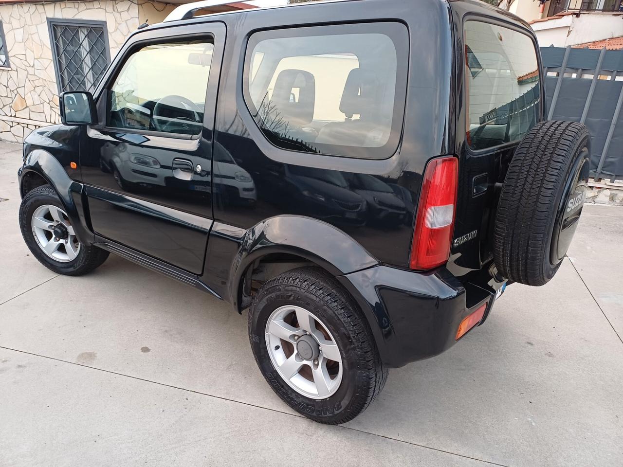 Suzuki Jimny 1.3i 16V cat 4WD JLX