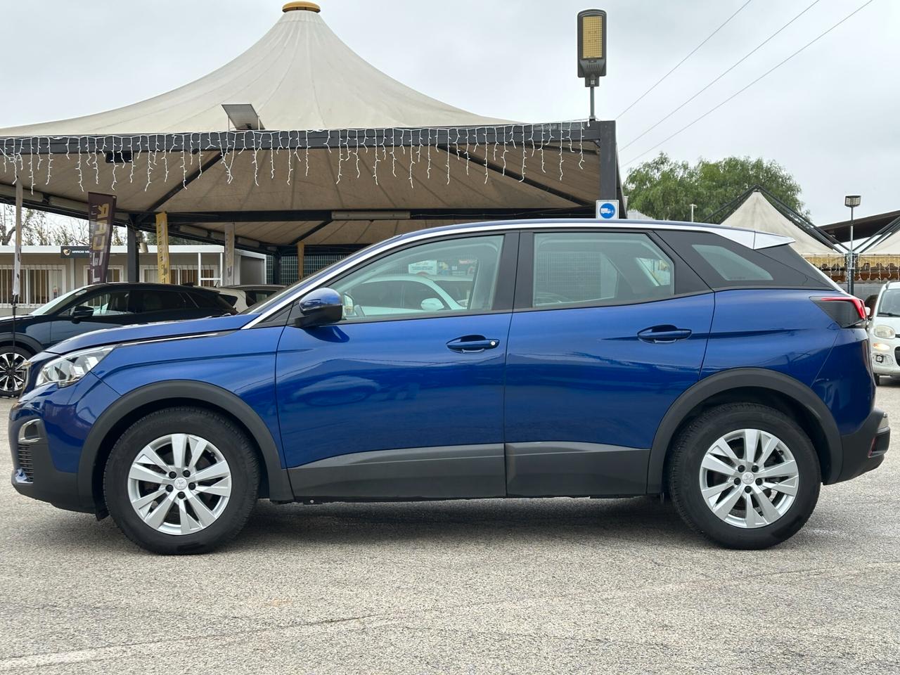 PEUGEOT 3008 1.5 BlueHDi 130 S&S EAT8 Business