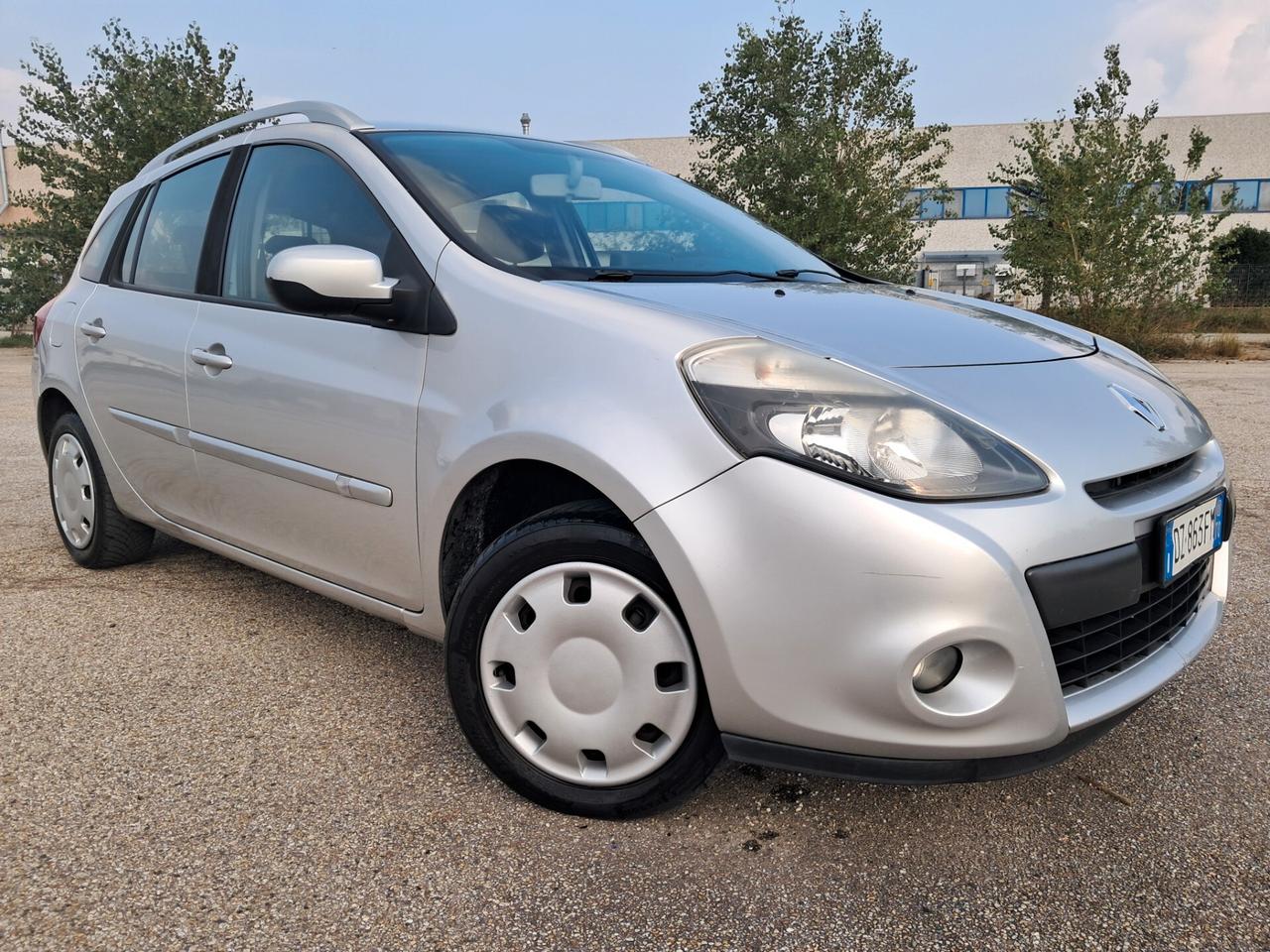 RENAULT CLIO 1.5 dci s.w.