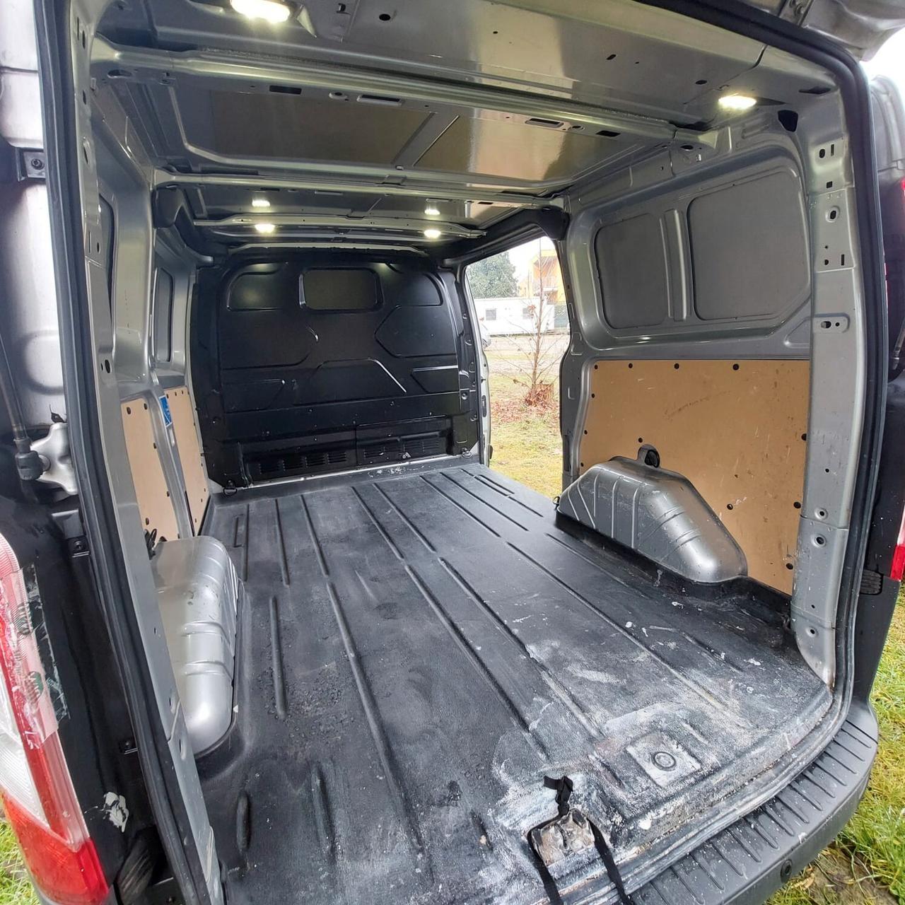 Ford Transit Custom 270 2.2 TDCi 155CV PC Furgone Trend