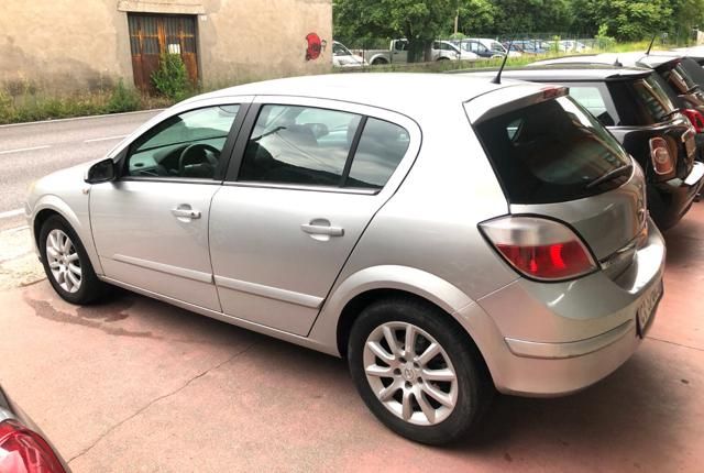 OPEL Astra 1.9 CDTI 120CV 5 porte Cosmo