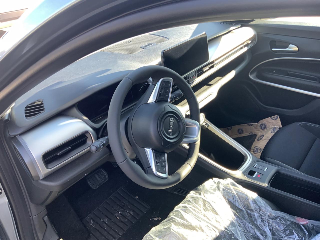 Jeep Avenger 1.2 Turbo MHEV Summit