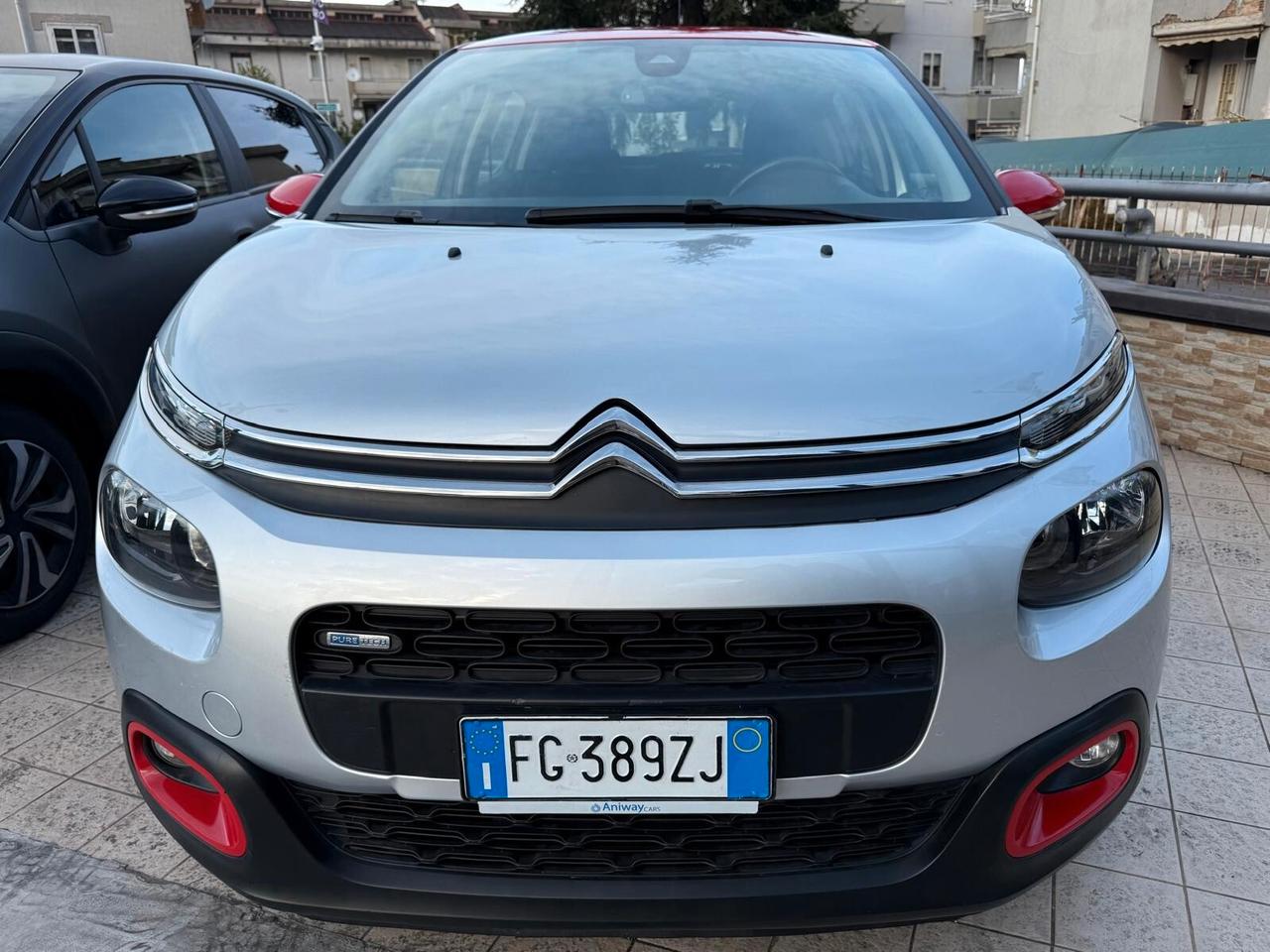 Citroen C3 1.2 PureTech Benzina/GPL 2017 – €8.500