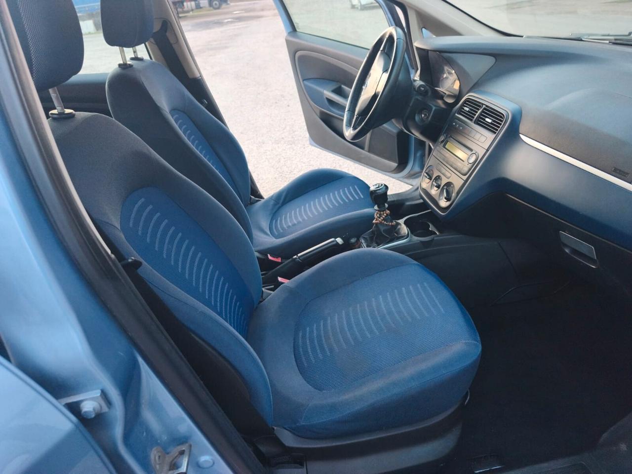 Fiat Punto 2007---1.2 Benzina Neopatentati