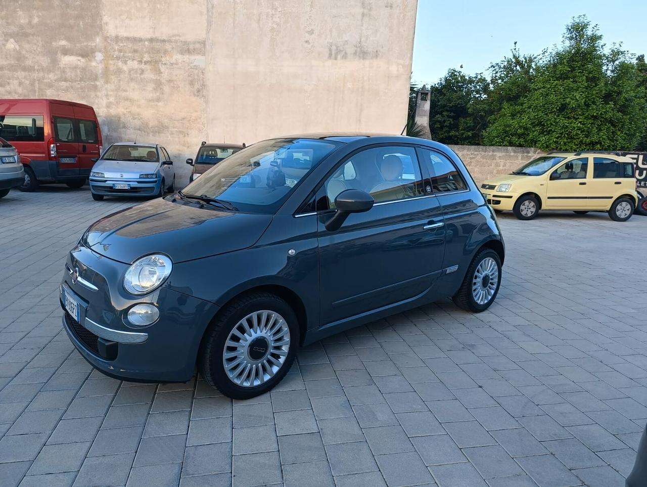 Fiat 500 1.2 Lounge - anno 2012