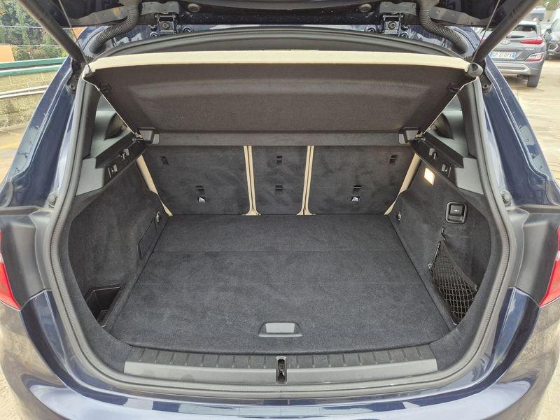 BMW Serie 2 Active Tourer 225i xDrive Active Tourer Luxury aut.