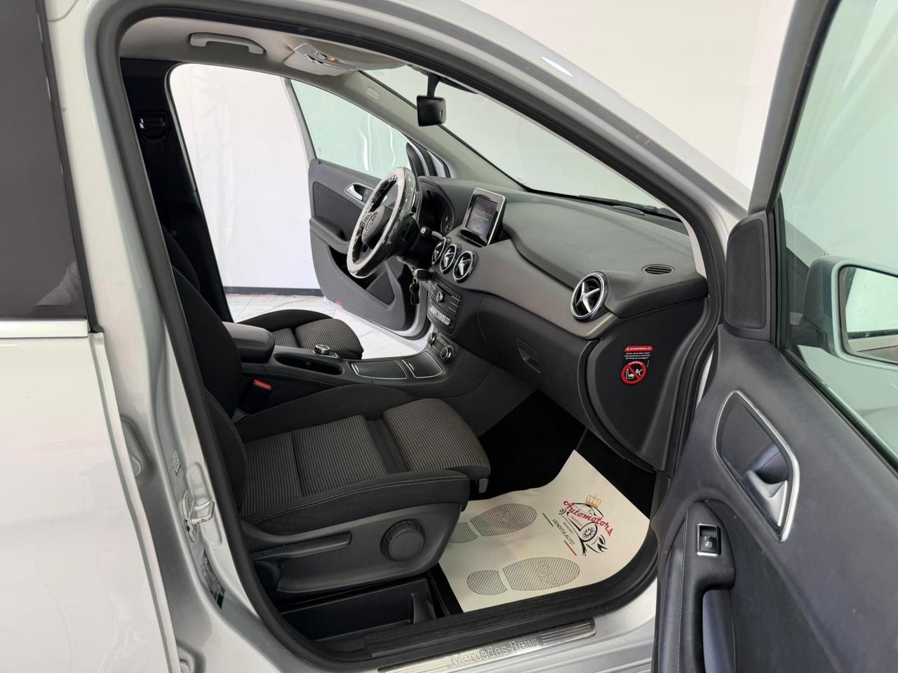 Mercedes-benz B 180 d Executive