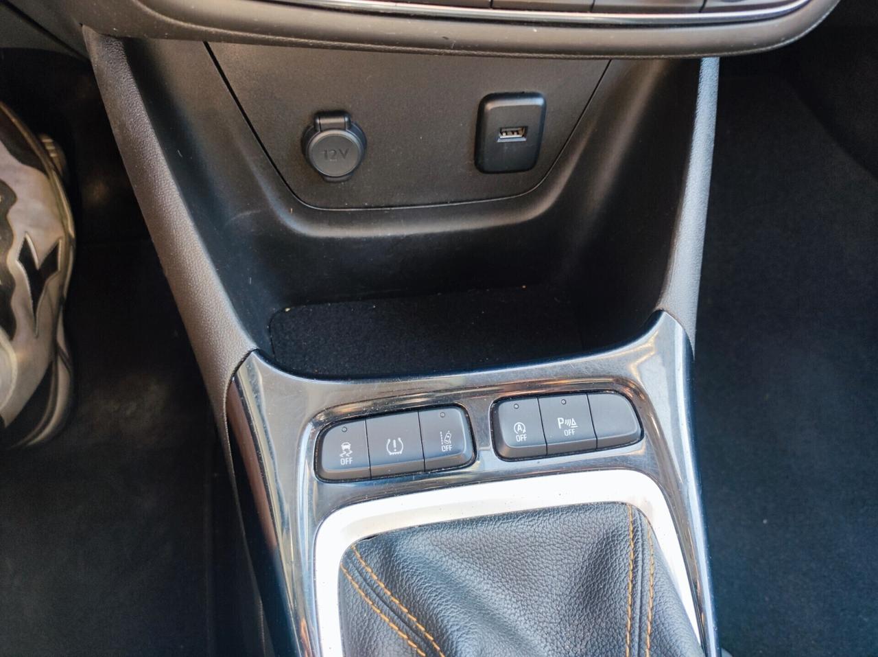 Opel Crossland X 1.2 Turbo 12V 110 CV