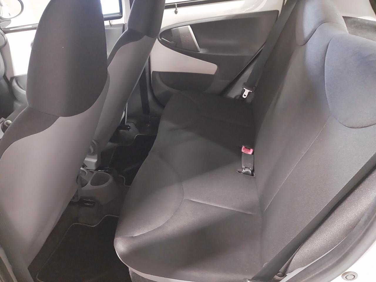 Toyota Aygo 1.0 - ok neopatentati
