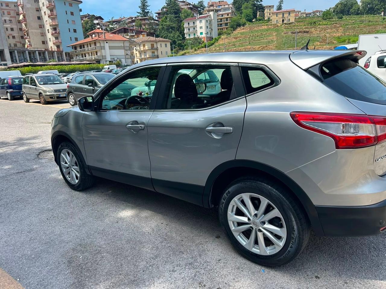Nissan Qashqai 1.5 dCi Tekna
