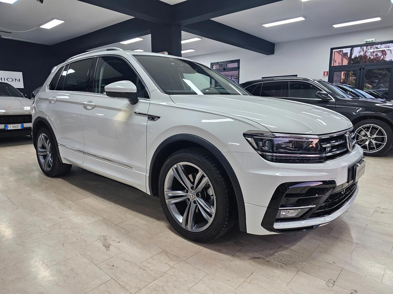 Volkswagen Tiguan 2.0 TDI SCR DSG 4MOTION R-Line