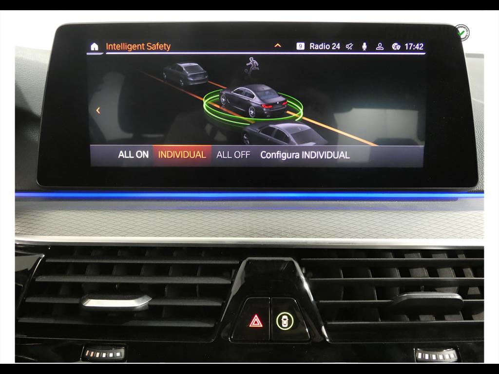 BMW Serie 5(G30/31/F90) - 520d 48V xDrive Msport