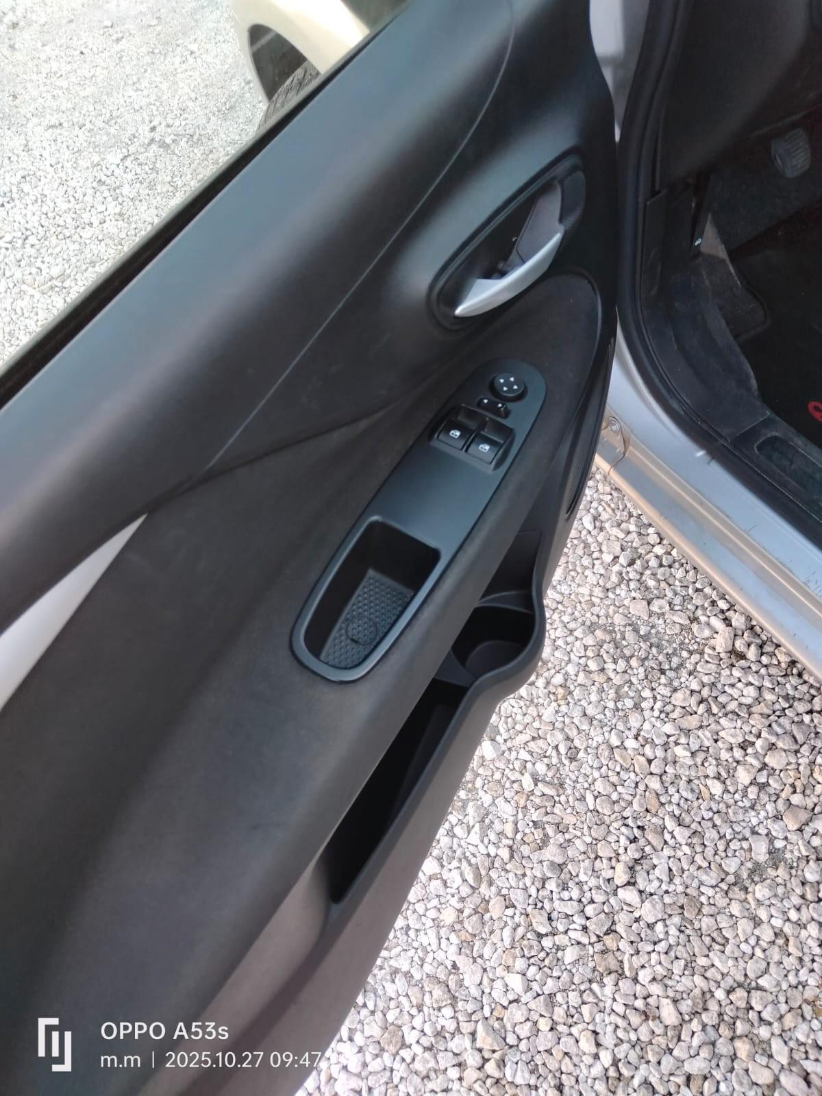 Fiat Punto 1.3 MJT II 75 CV 5 porte Lounge