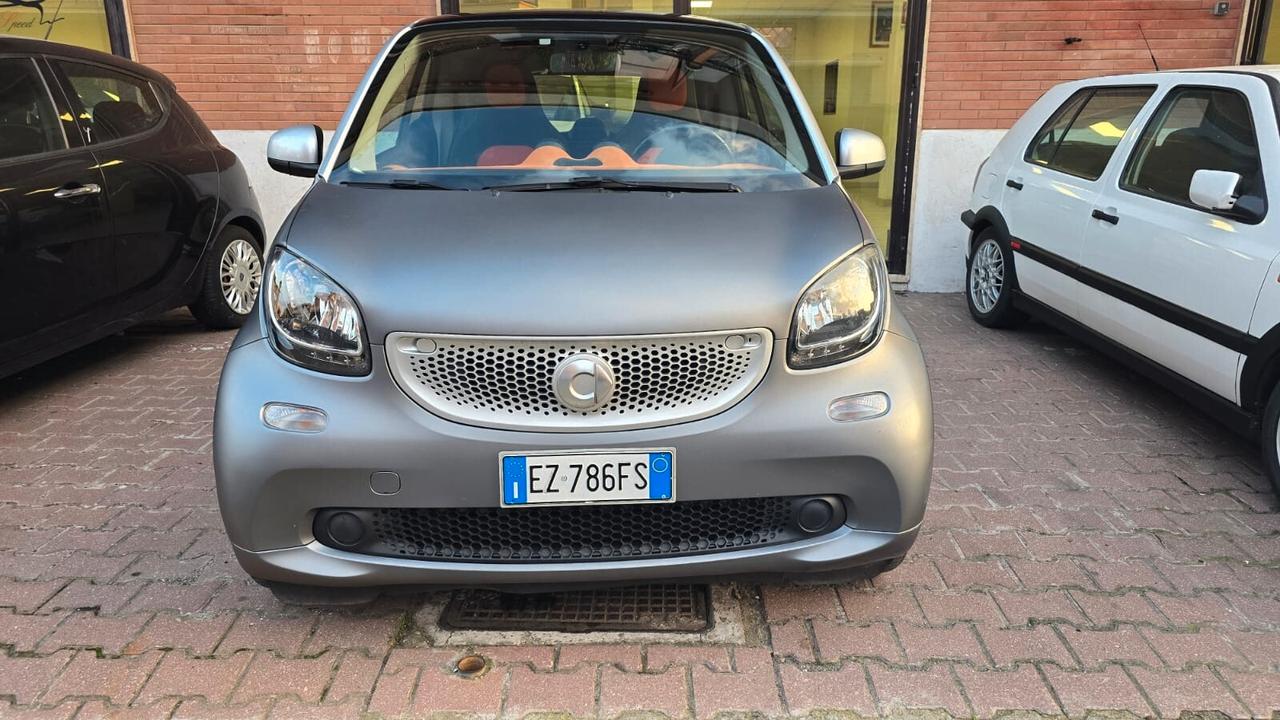 Smart ForTwo 1000 52 kW MHD coupé passion GRIGIO MATT