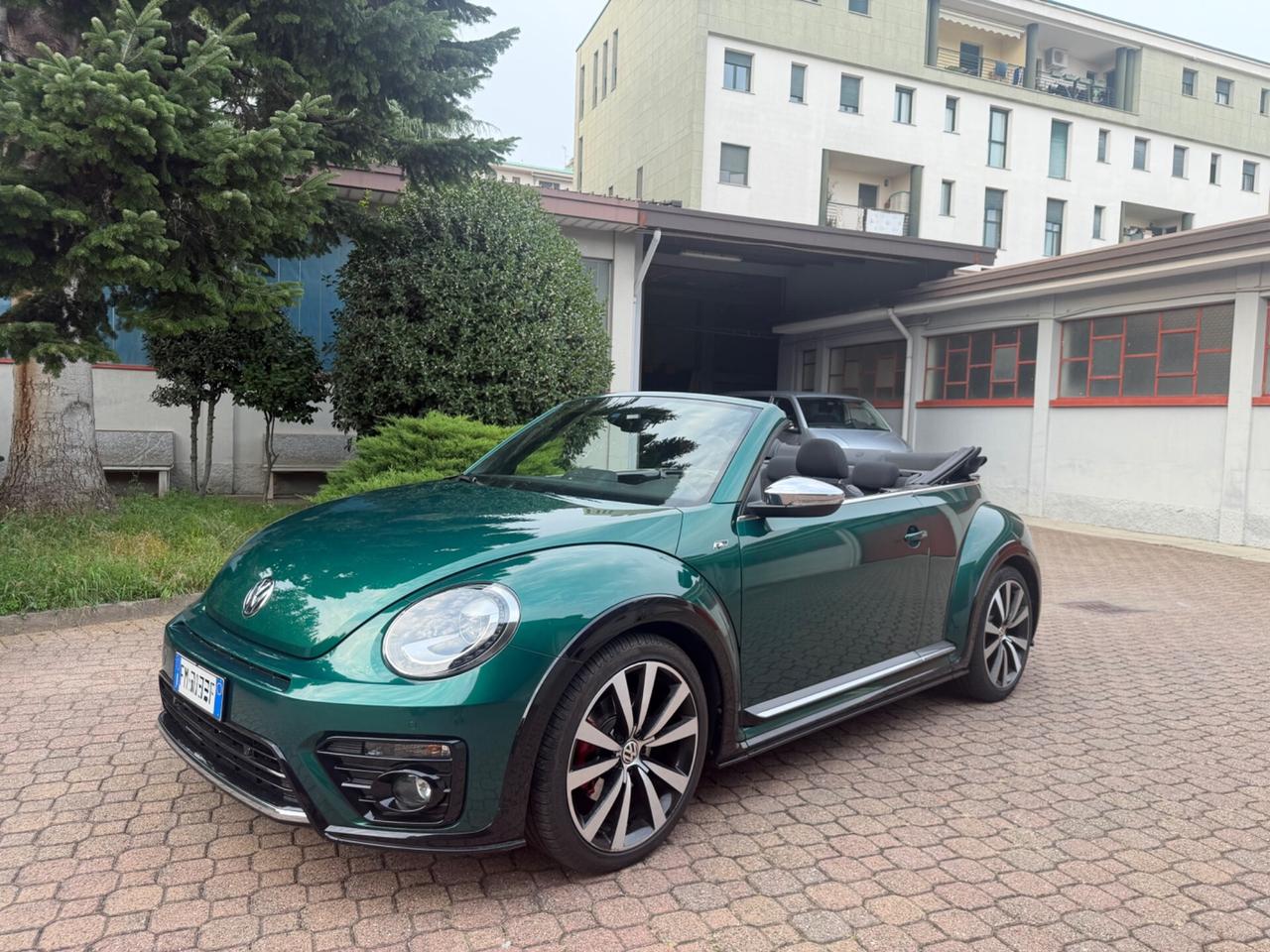 Volkswagen Maggiolino Cabrio 2.0 TSI DSG Sport Rline