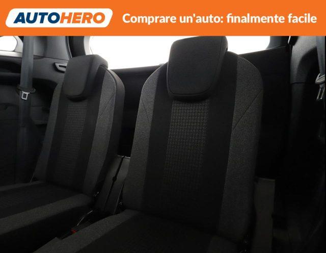PEUGEOT 5008 BlueHDi 130 S&S Active Business