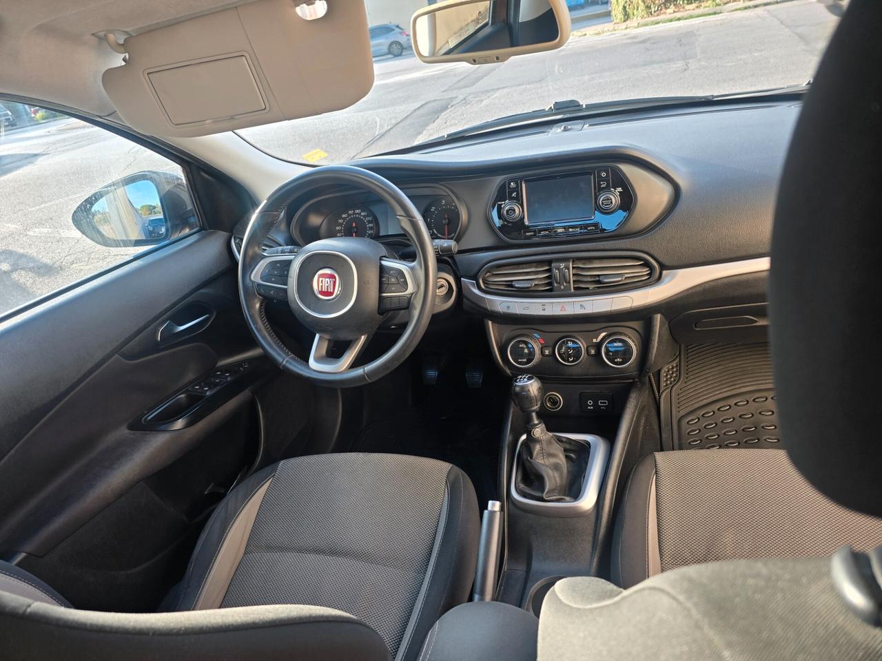 Fiat Tipo 1.6 Mjt 4 porte Opening Edition Plus