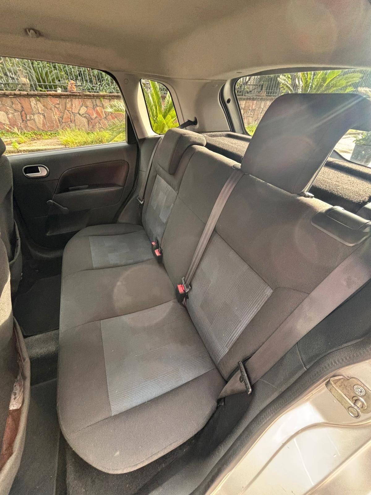 Ford Fiesta 1.4 TDCi 5p. Ghia