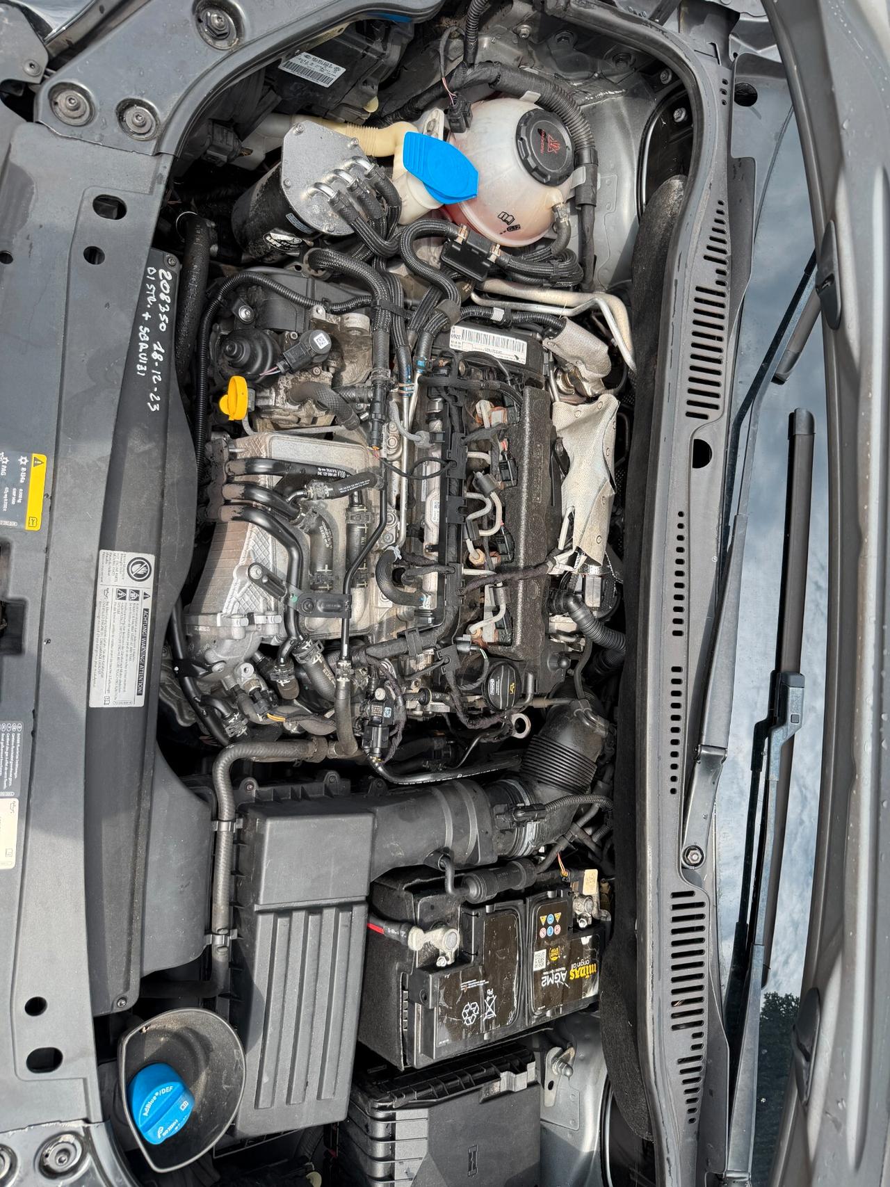 Volkswagen Caddy 2.0 TDI 102CV - AUTOMATICA - N1