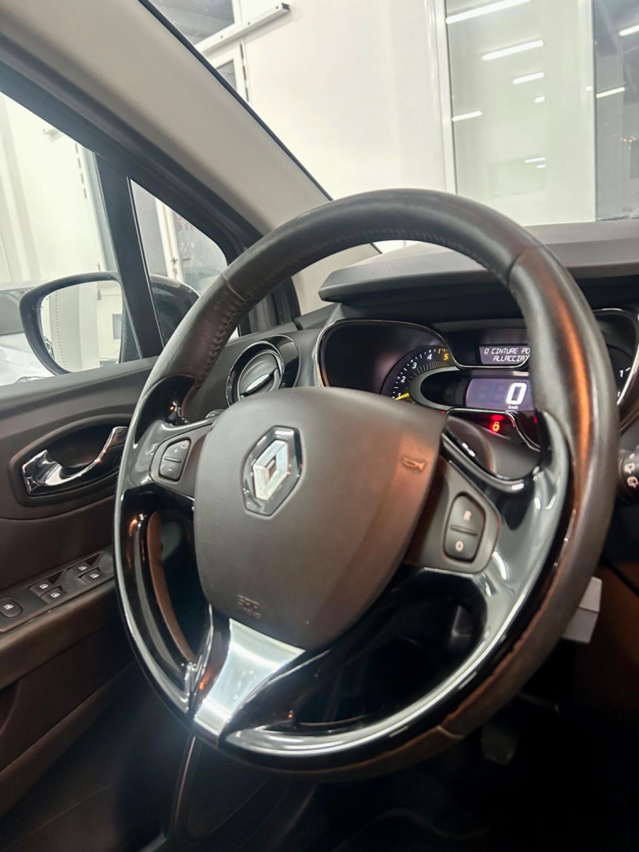 Renault Captur 1.5 90 CVEnergy R-Link FINANZIABILE