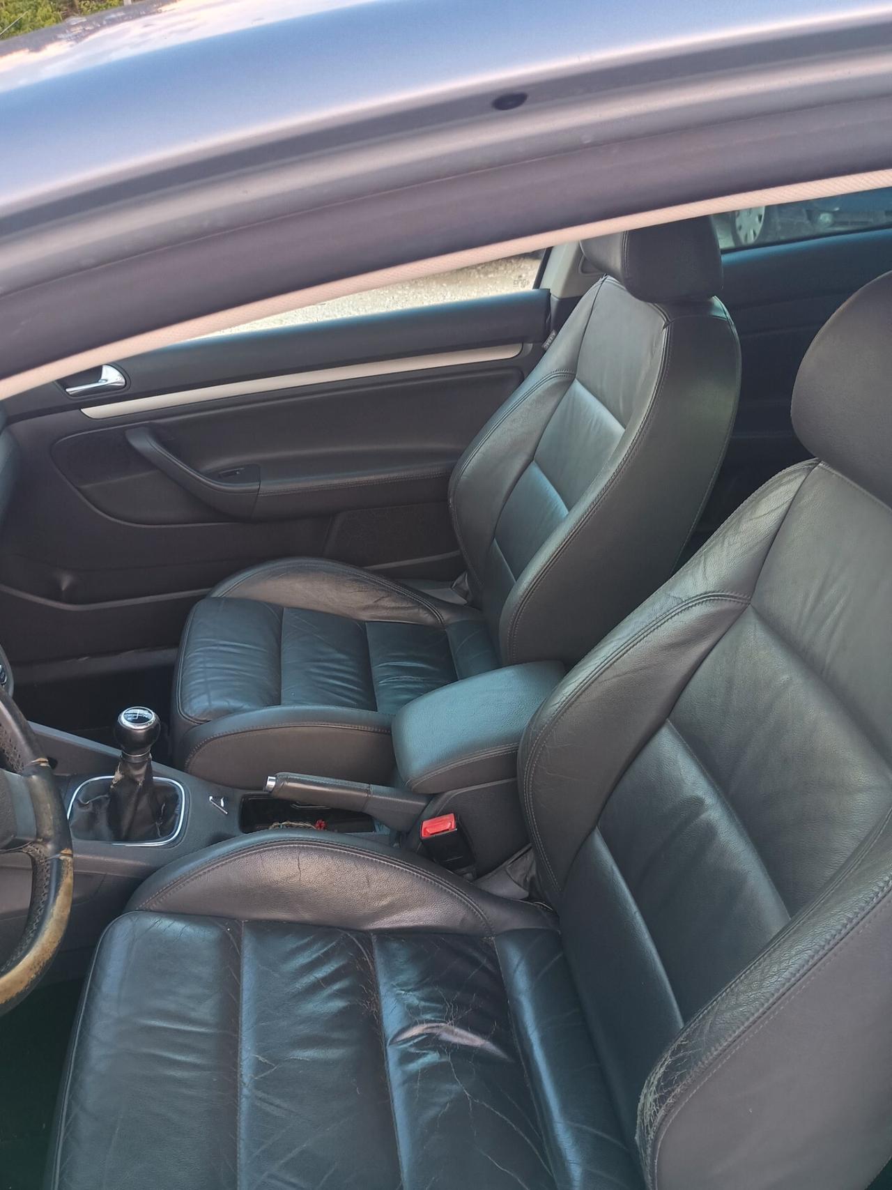 Volkswagen Golf 2.0 TDI DPF 3p. GT Sport