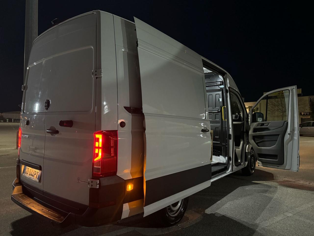 Volkswagen Crafter 35 Tetto alto passo lungo 2.0 2021