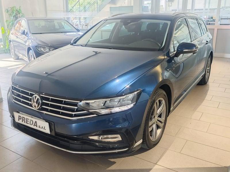 Volkswagen Passat Passat Variant 1.6 TDI SCR DSG R-Line