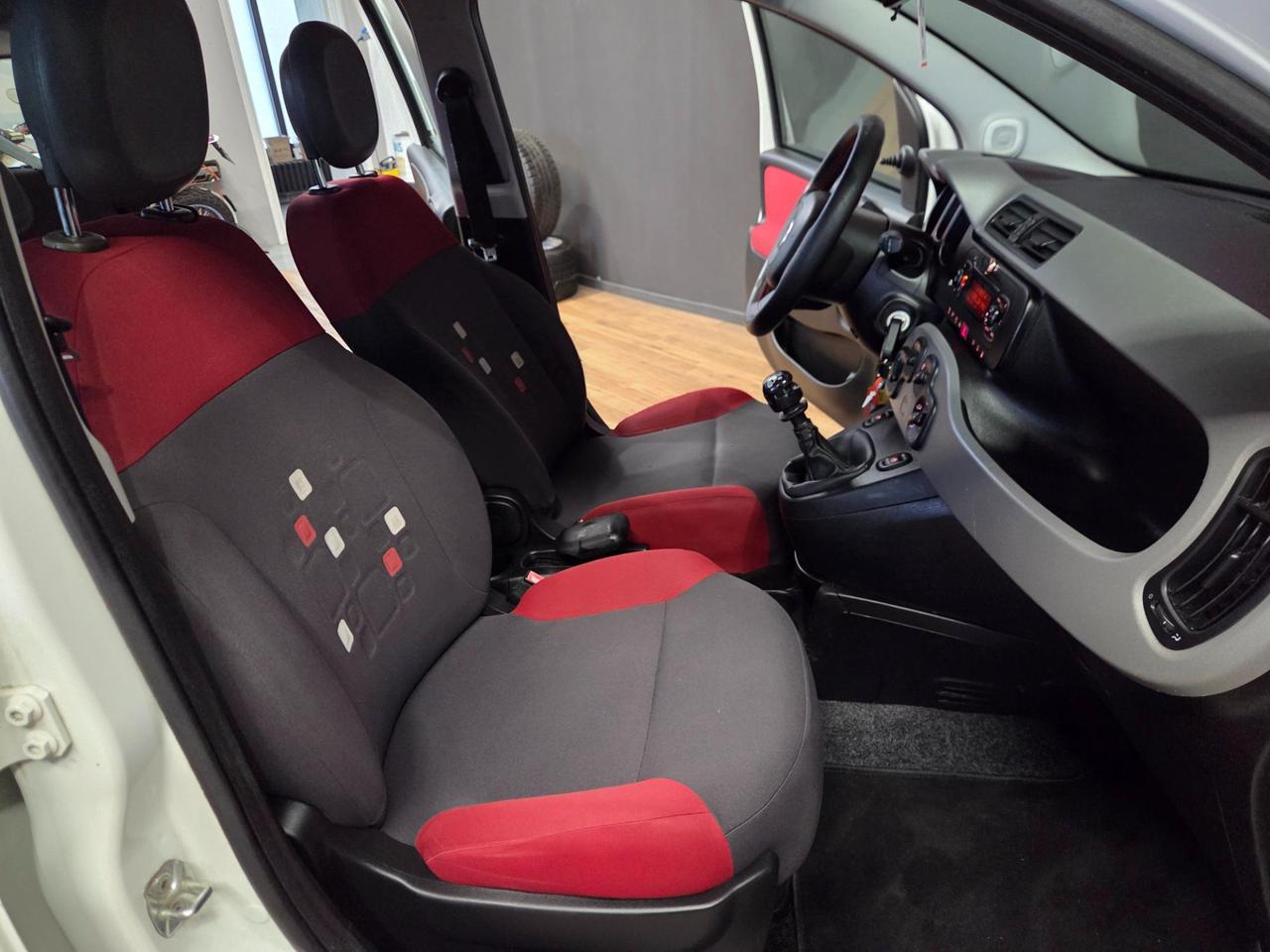 Fiat Panda 0.9 t.air t. natural power Lounge 80cv E5+