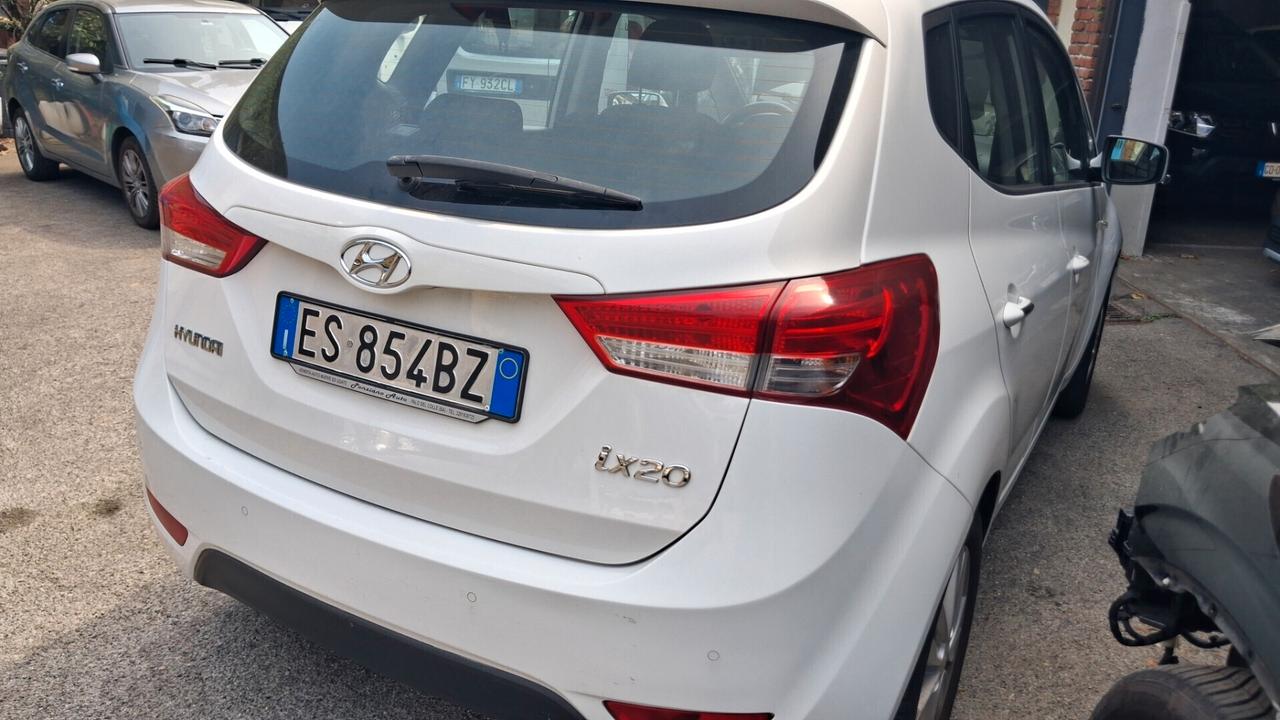 Hyundai iX20 1.4 90 CV GPL CONFORT