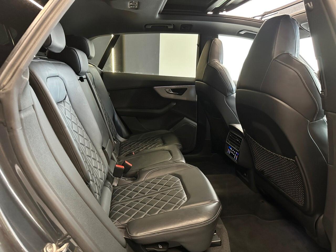 AUDI Q8 50 TDI 286 CV TETTO S LINE FULL