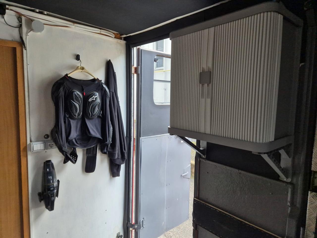 CAMION MAN LIVING 11.224