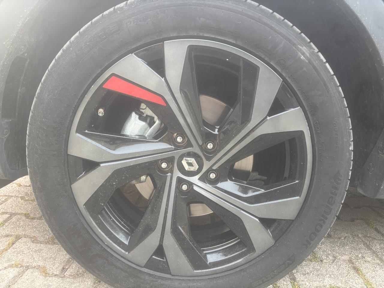 Renault Arkana Hybrid E-Tech 145 CV R.S. Line