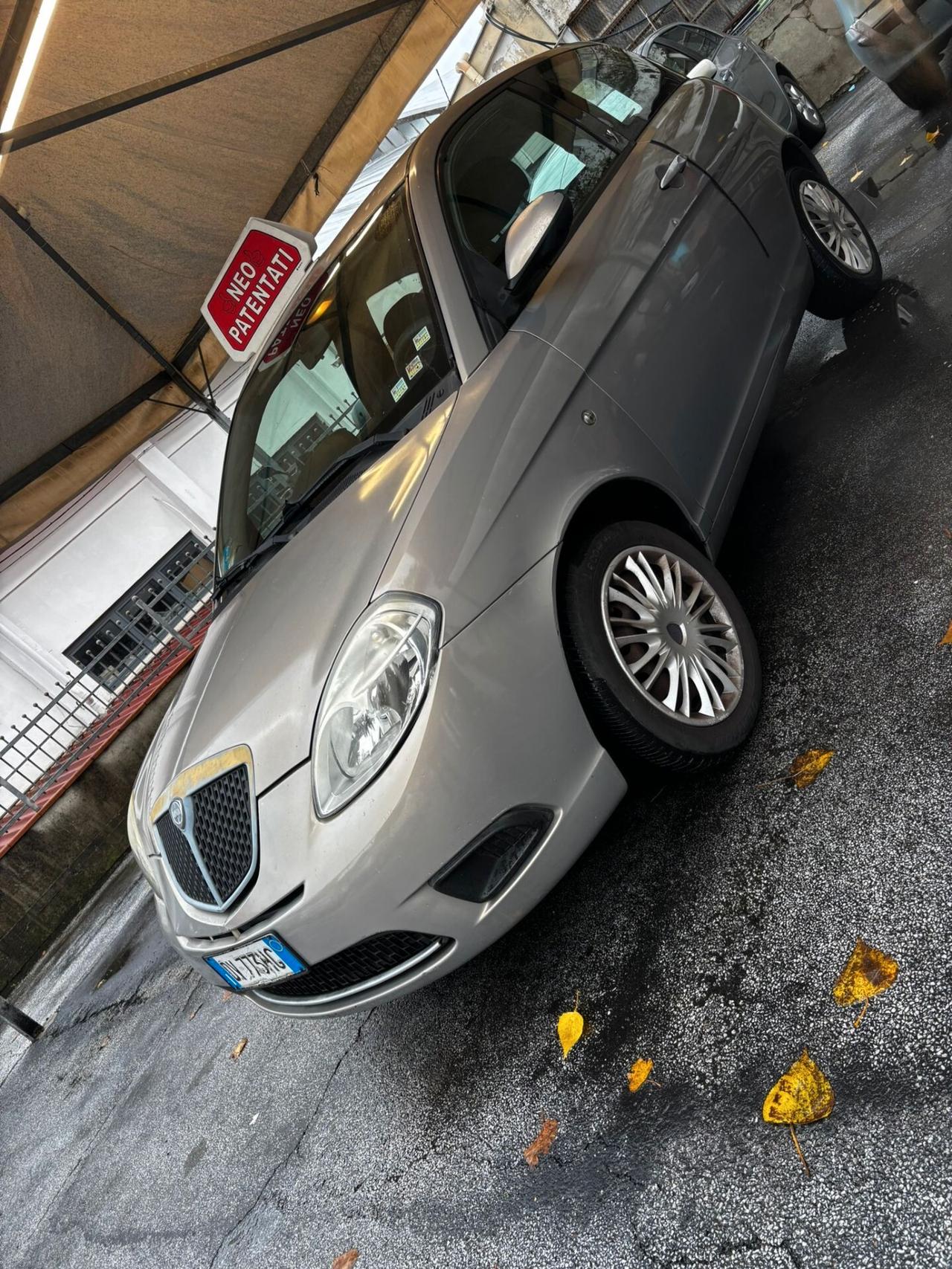Lancia Ypsilon 1.2 Argento
