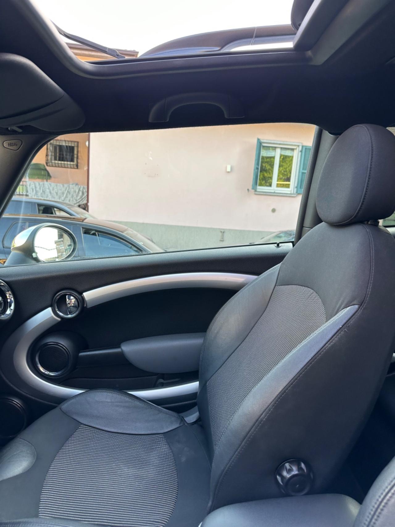 Mini CLUBMAN COOPER D KMCERT UNICOPR TETTO
