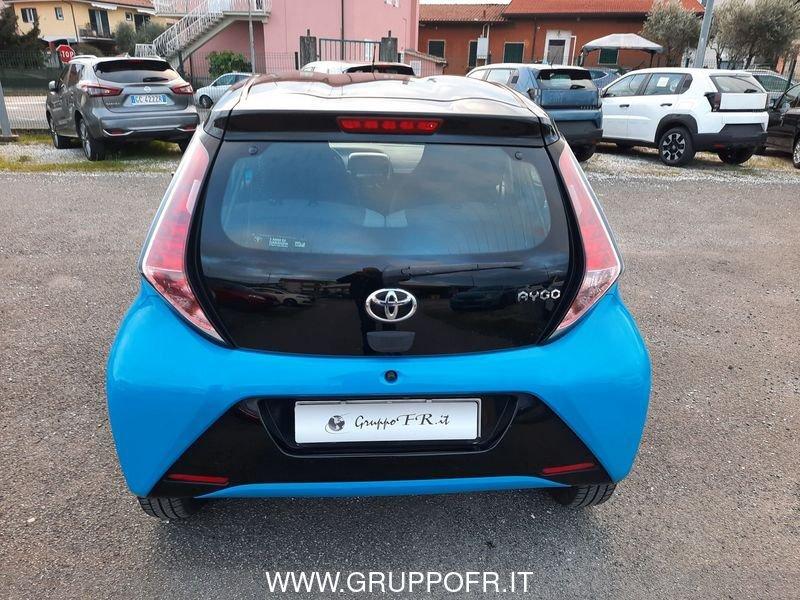 Toyota Aygo 1.0 VVT-i 69 CV 5 porte x-clusiv