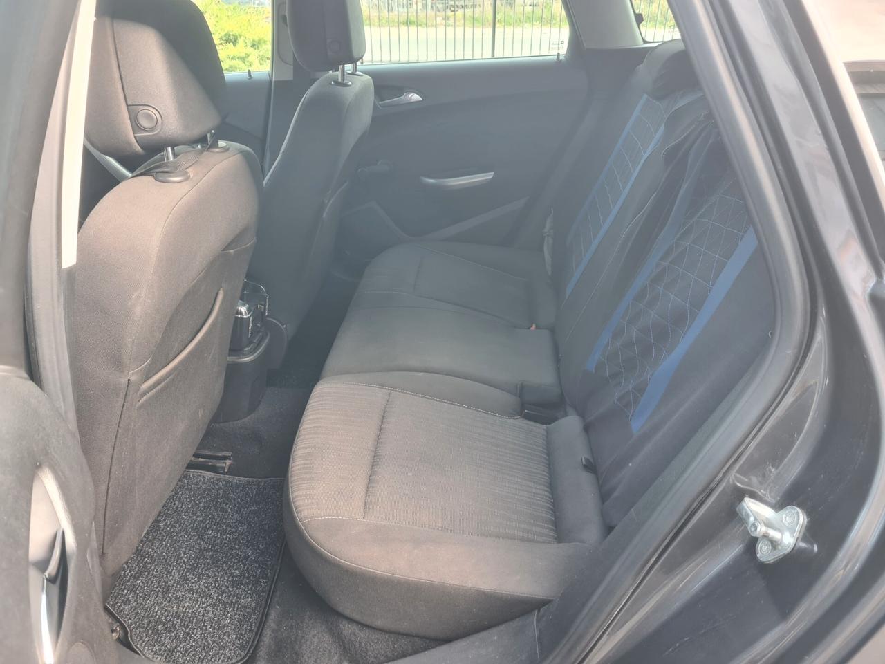 Opel Astra 1.7 CDTI 110CV Sports Tourer Cosmo