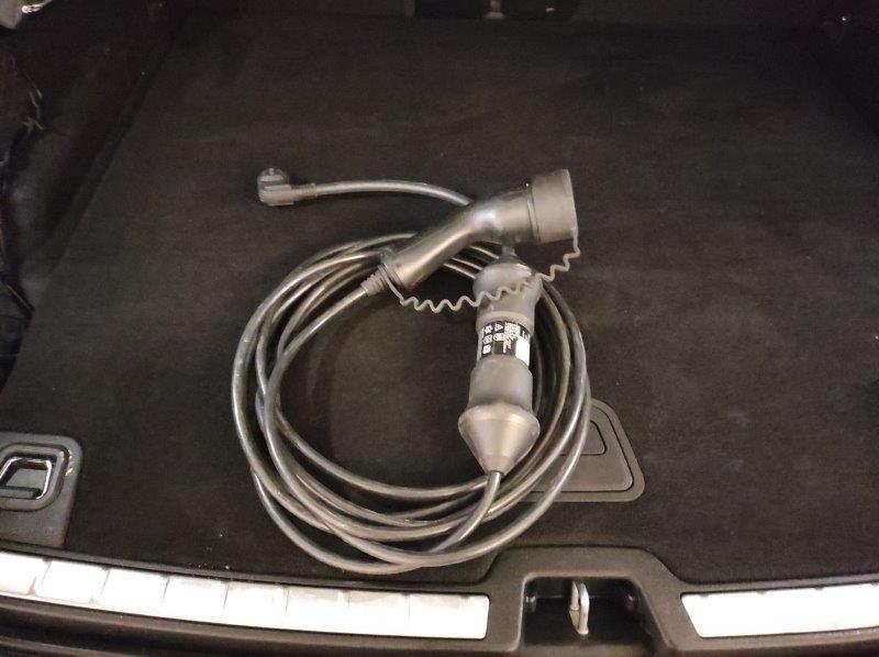 VOLVO XC60 (2017-->) - XC60 T6 Recharge Plug-in Hybrid AWD Inscription Expression